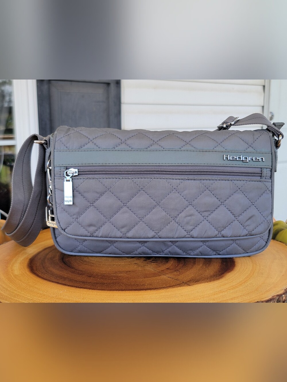 Hedgren Carina Crossbody Shoulder Bag Grey EUC